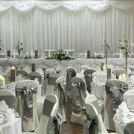 Отель Citynorth & Conference Centre 4*