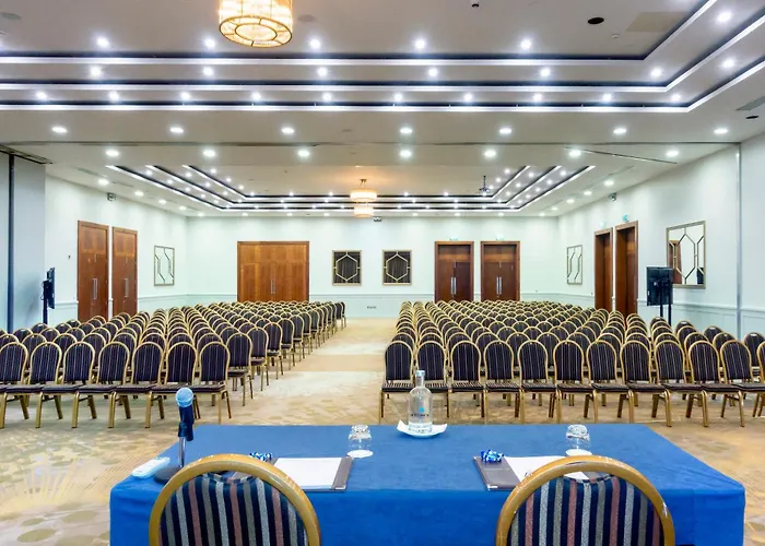 호텔 Citynorth & Conference Centre 고만스턴